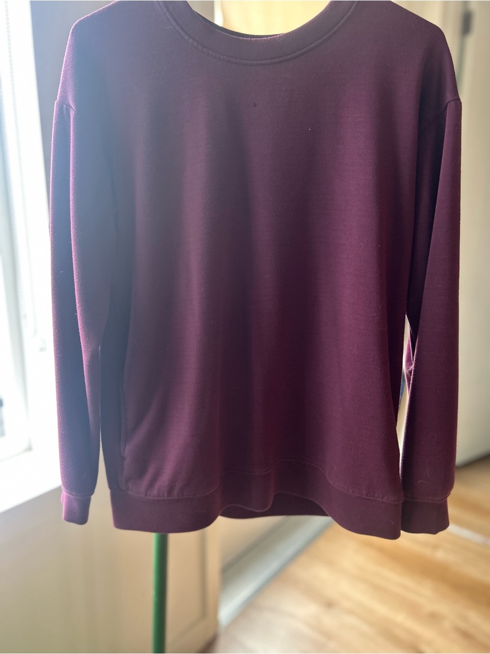 Kirkland Signature Crewneck Sweater in Deep Burgundy